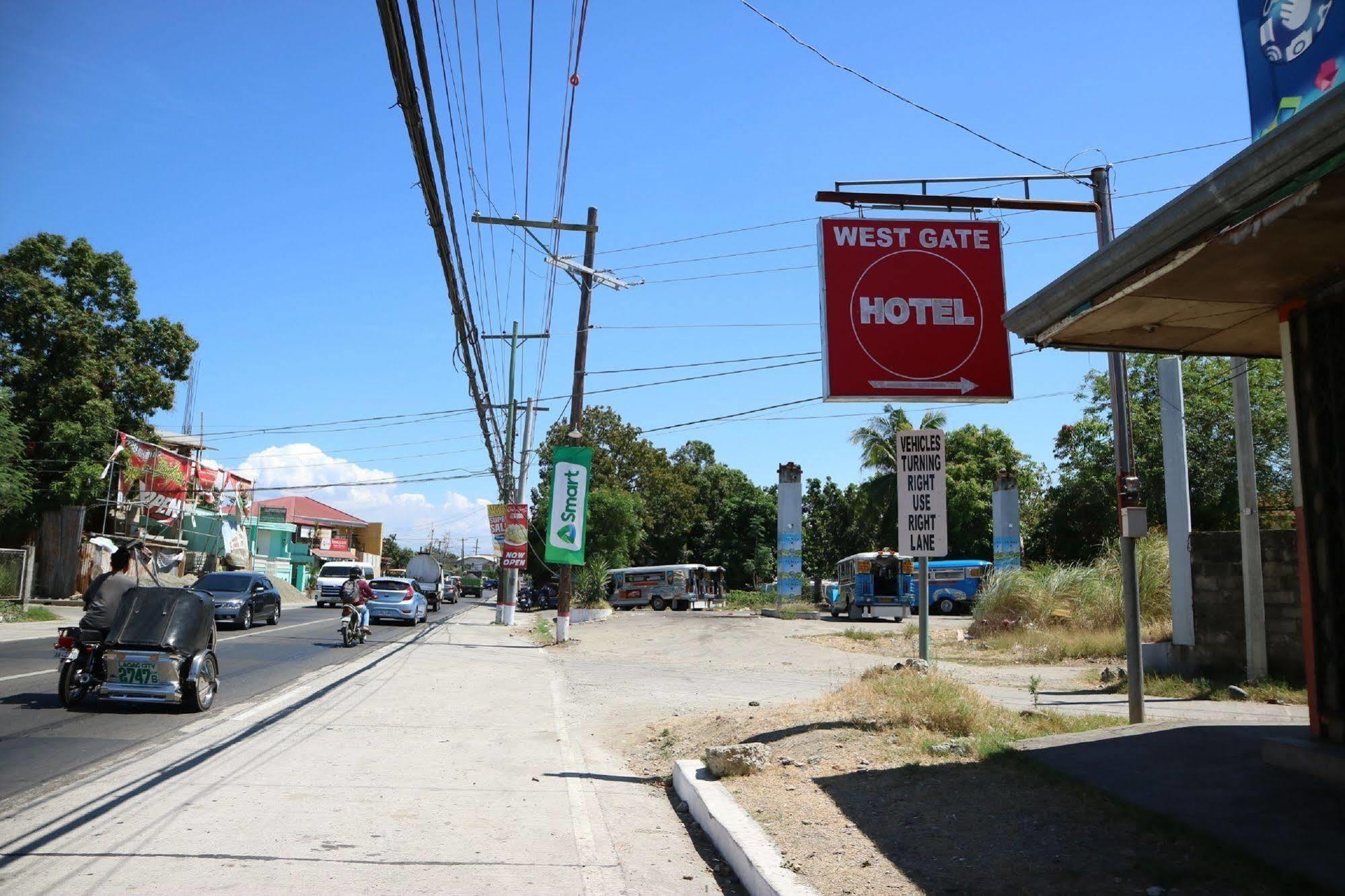 Westgate Hotel Laoag Exterior photo