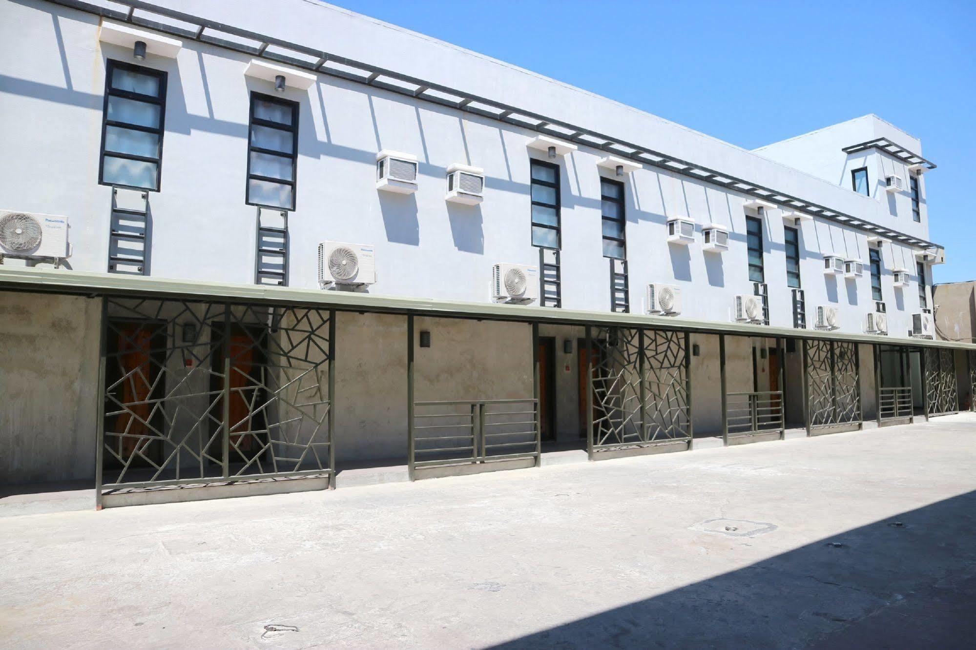 Westgate Hotel Laoag Exterior photo
